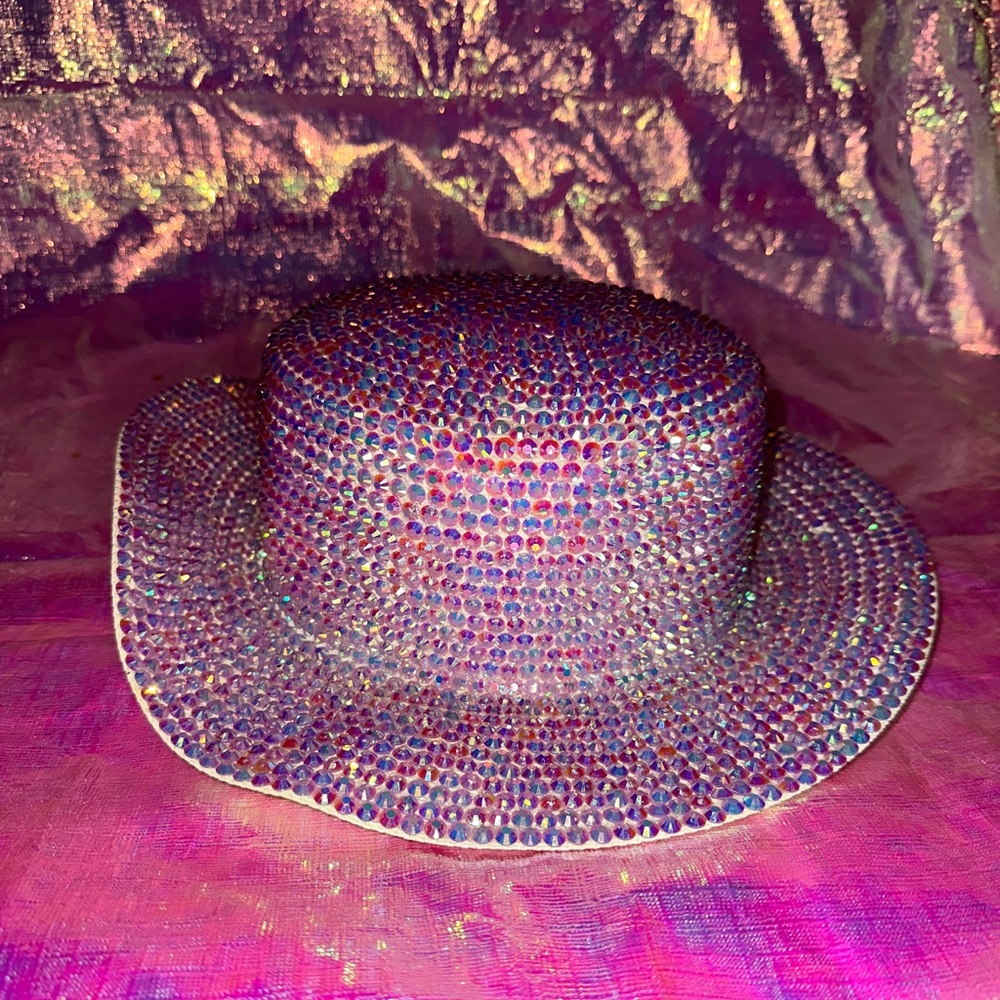 Bling Hat - Picture 4 of 5